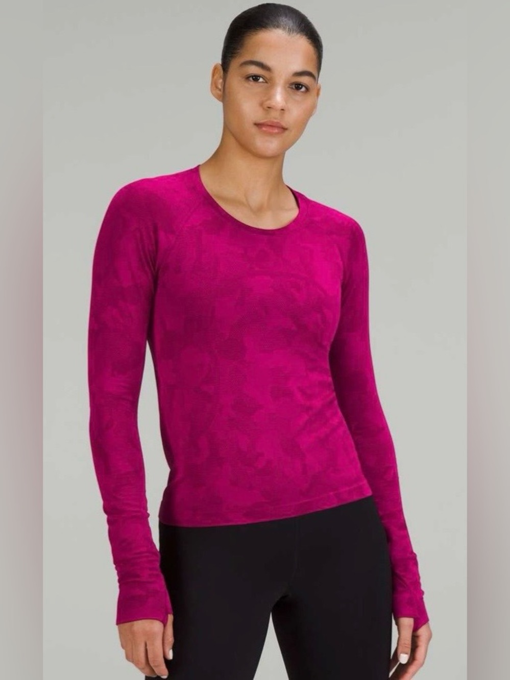 Lululemon Long Sleeve Swiftly New Year Special Edition Raspberry Size 4